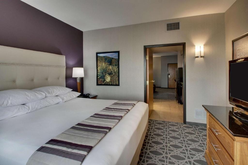 Drury Inn & Suites Albuquerque North — 2