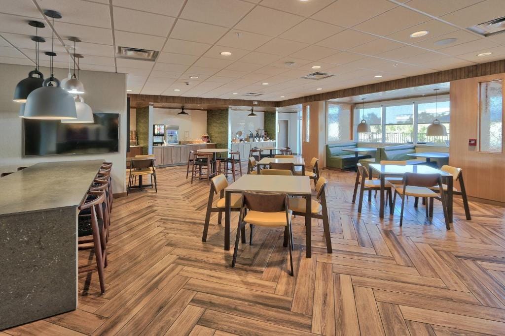 Fairfield Inn & Suites by Marriott Albuquerque North — 5