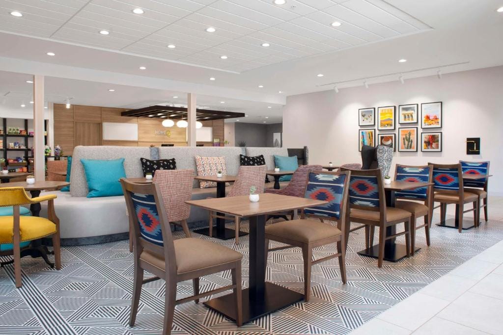 Home2 Suites By Hilton Albuquerque Airport — 4