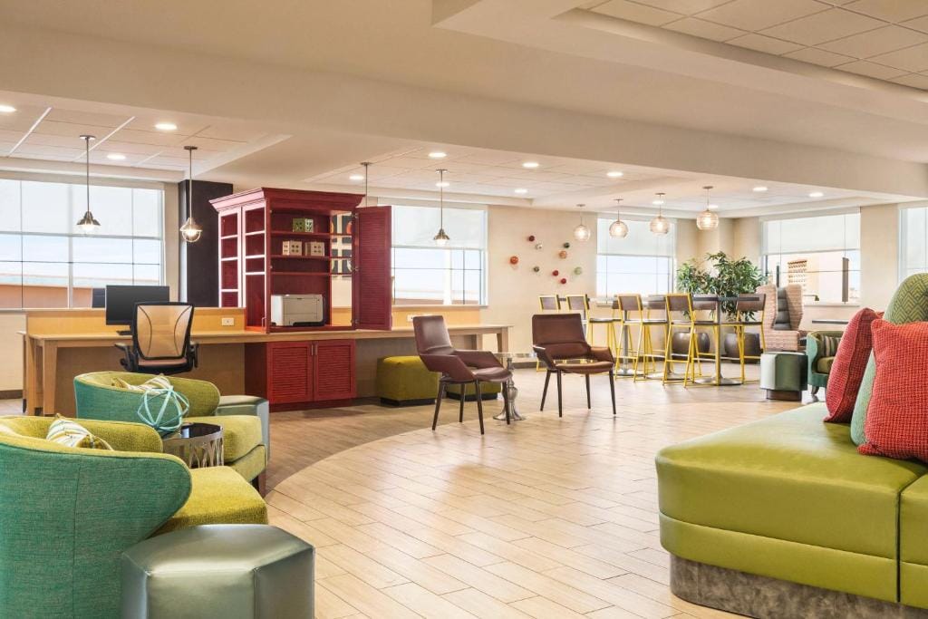Home2 Suites by Hilton Albuquerque Downtown/University — 5