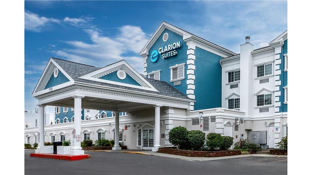 Clarion Suites Anchorage Downtown