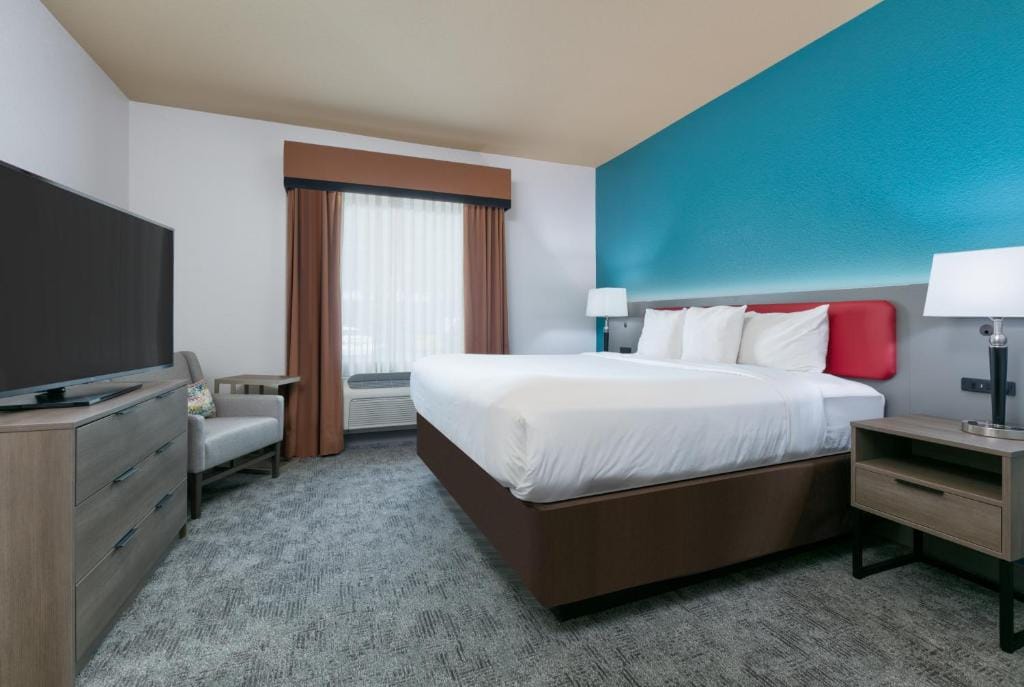 Comfort Suites Arlington - Entertainment District — 2