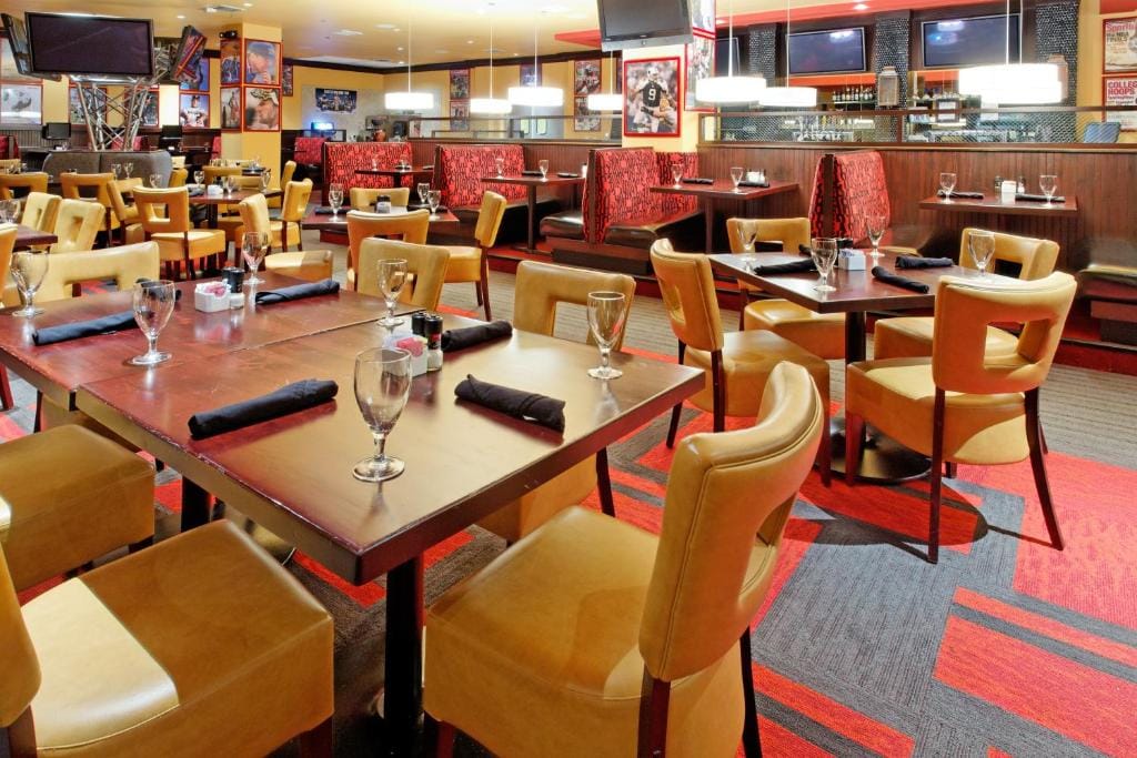 Holiday Inn Arlington Northeast by IHG — 5