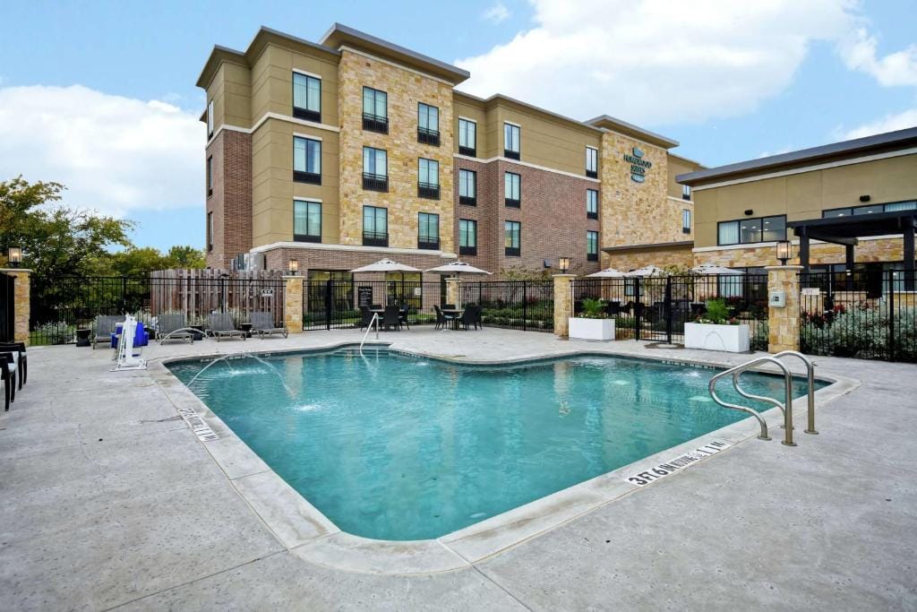 Homewood Suites by Hilton Dallas Arlington South — 4