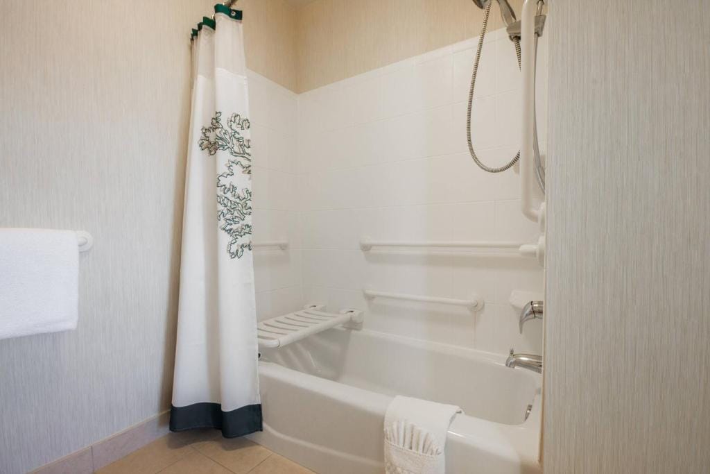 Residence Inn by Marriott Arlington South — 3