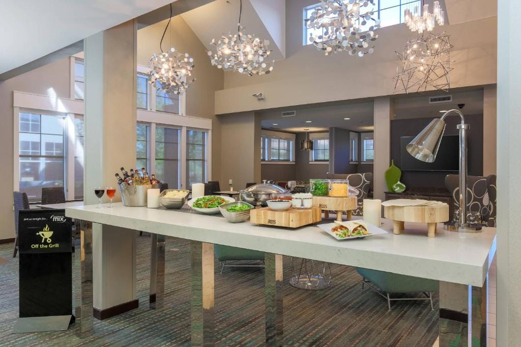 Residence Inn by Marriott Arlington South — 4
