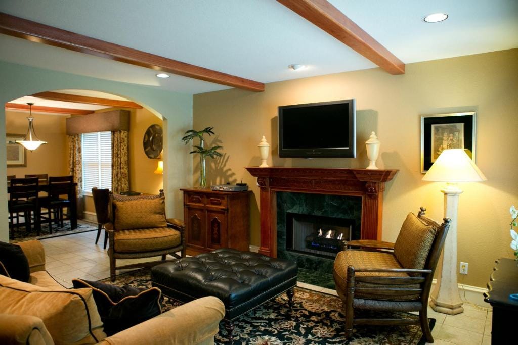 The Sanford House Inn & Spa — 5