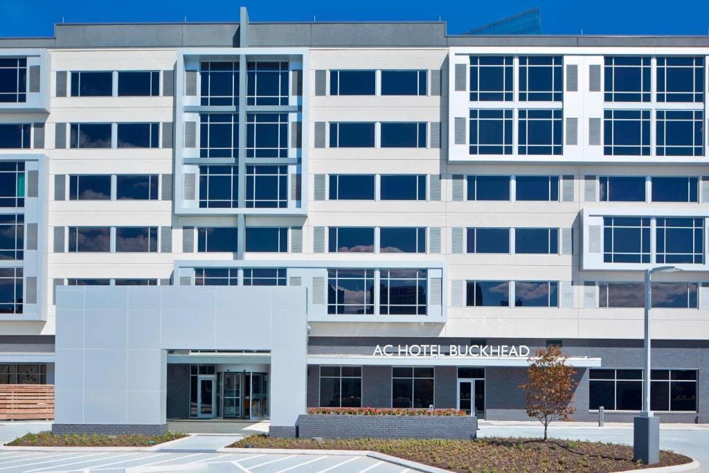 AC Hotel by Marriott Atlanta Buckhead at Phipps Plaza — 2
