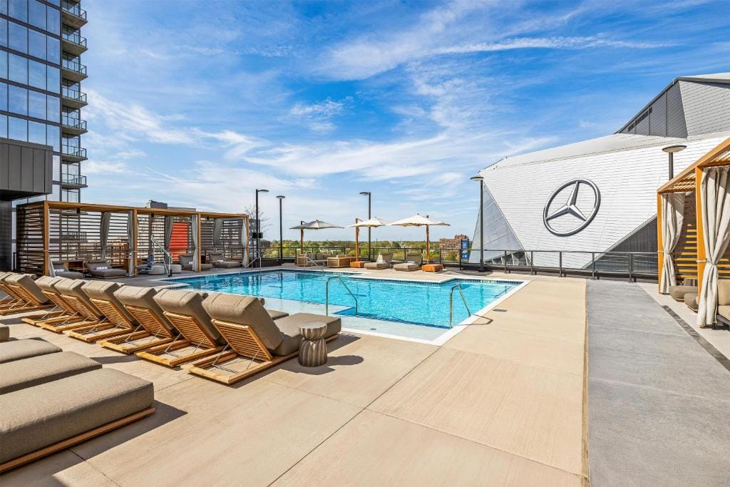Hotel Phoenix Atlanta — 4