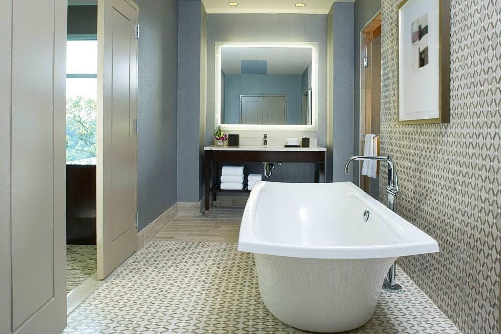 Hyatt Regency Atlanta Perimeter at Villa Christina — 3
