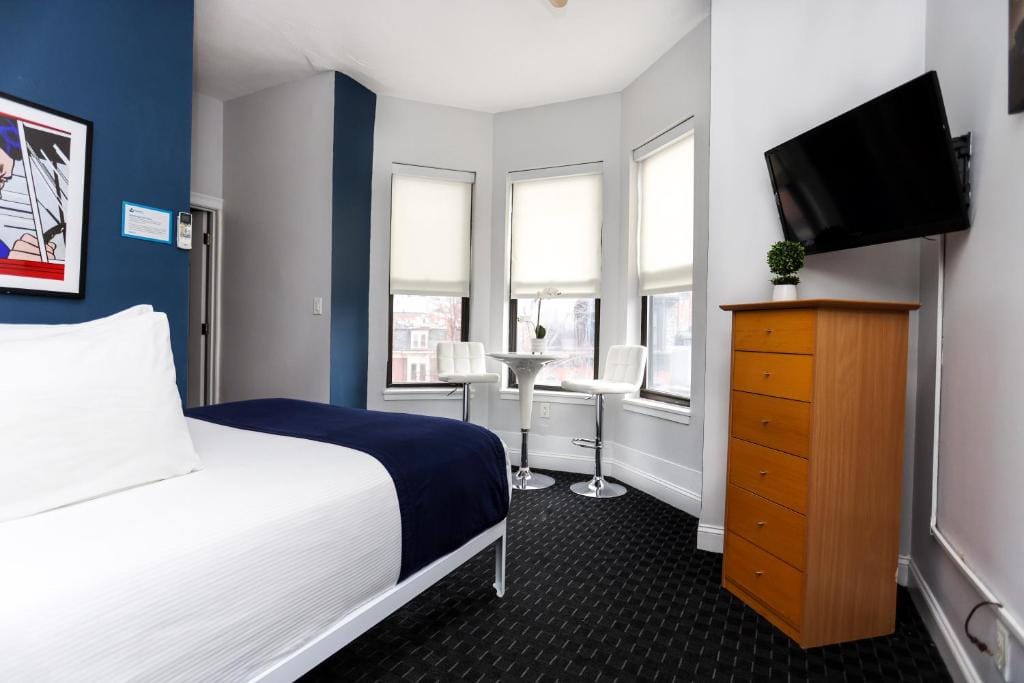 Heart of South End, Convenient, Comfy Studio #42 — 2