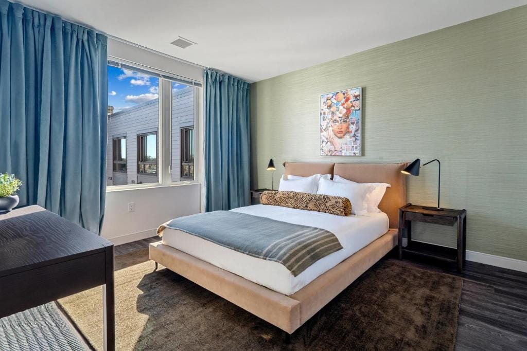 Hyatus Luxury Residences Boston South Bay Designer Collection — 3