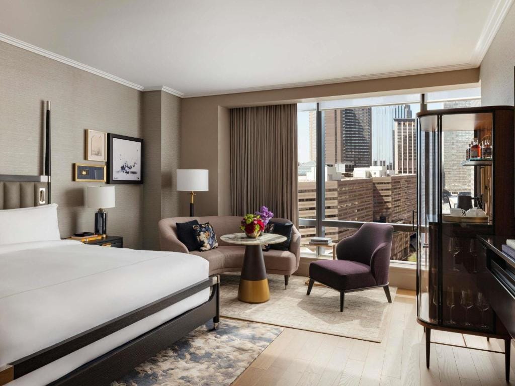 Raffles Boston — 2