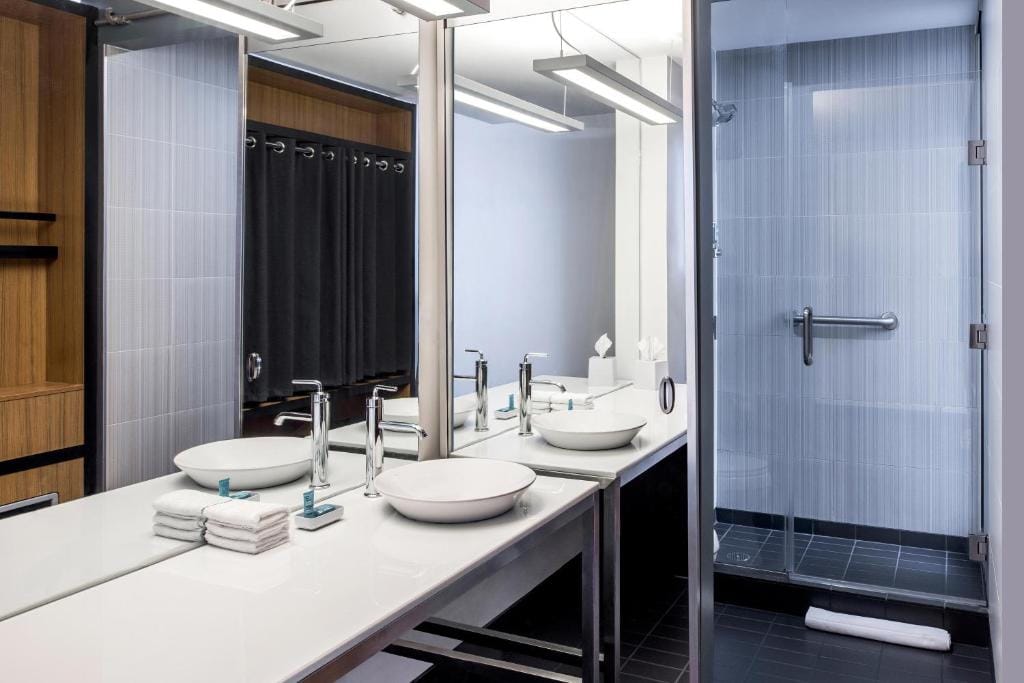 Aloft by Marriott Charlotte Ballantyne — 3