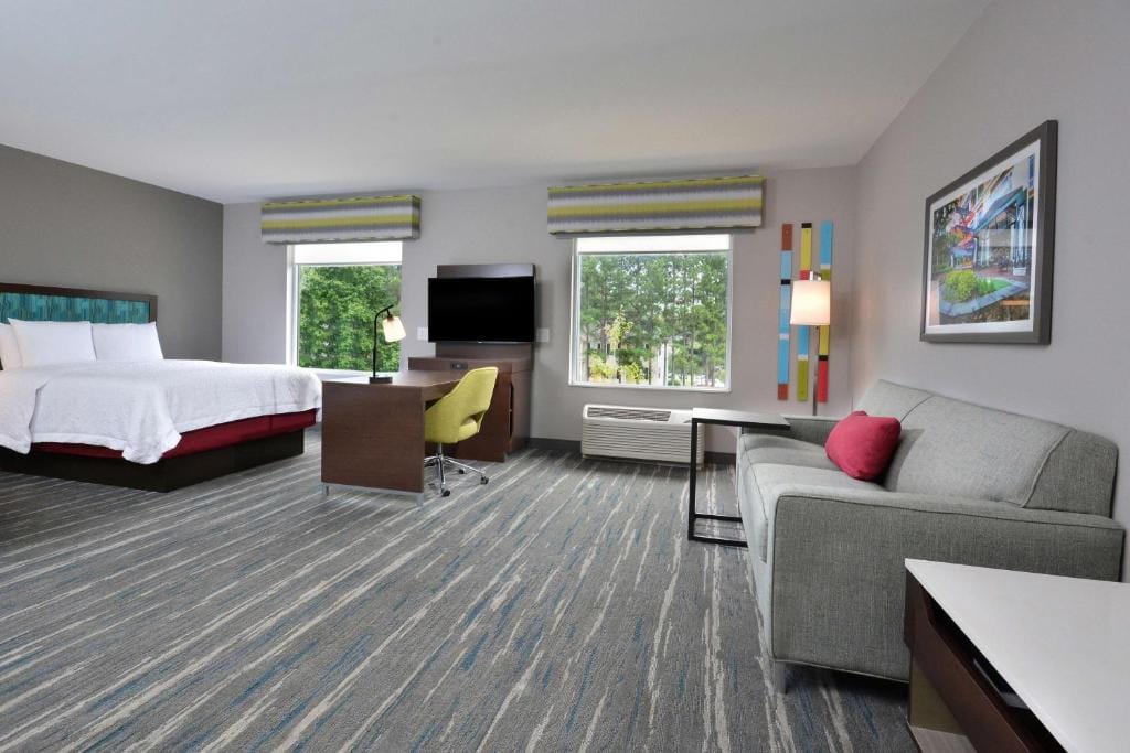 Hampton Inn & Suites Charlotte North I 485 — 2