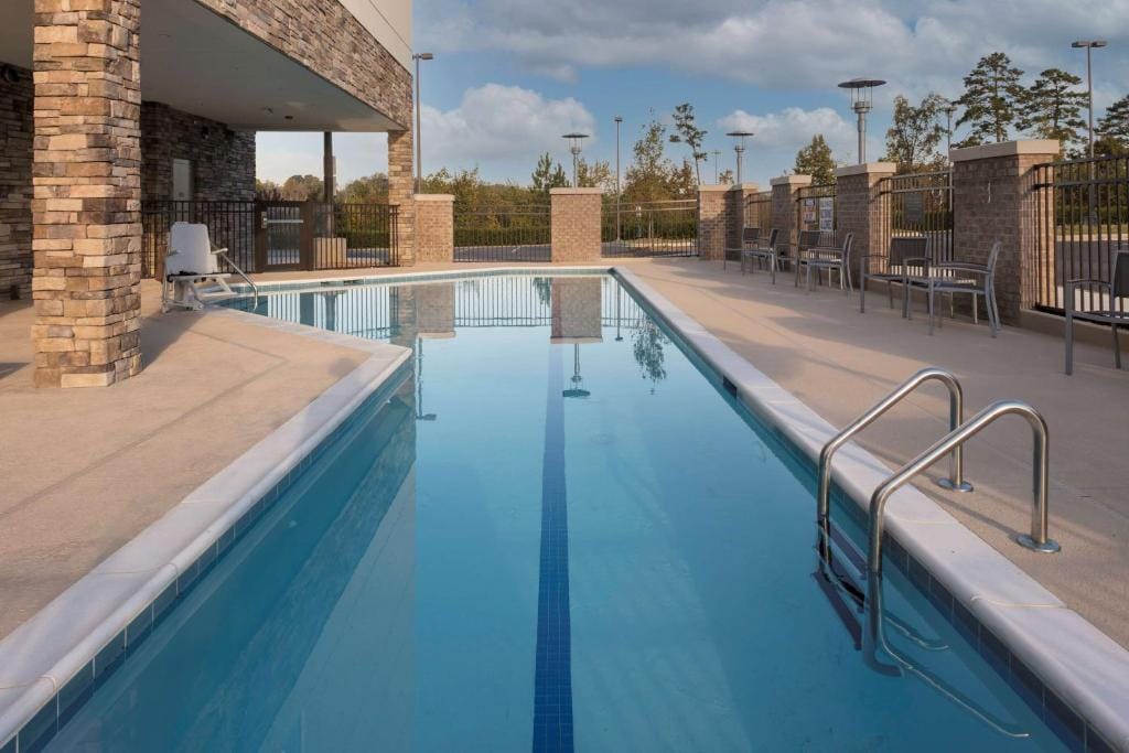 Hyatt Place Charlotte University Research Park — 4