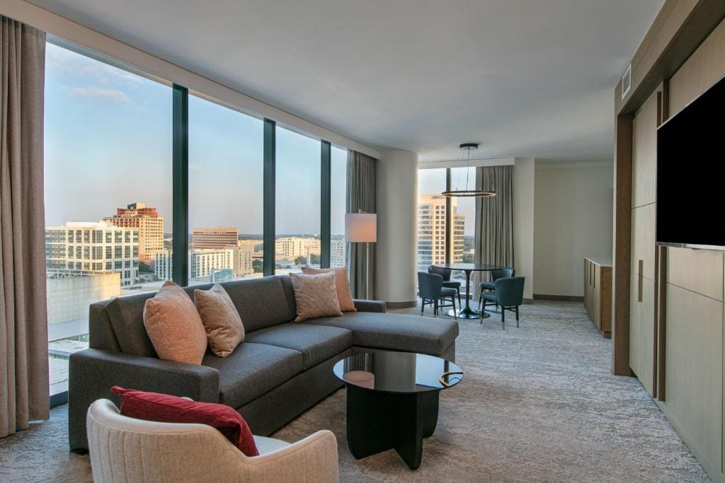 JW Marriott Charlotte — 4