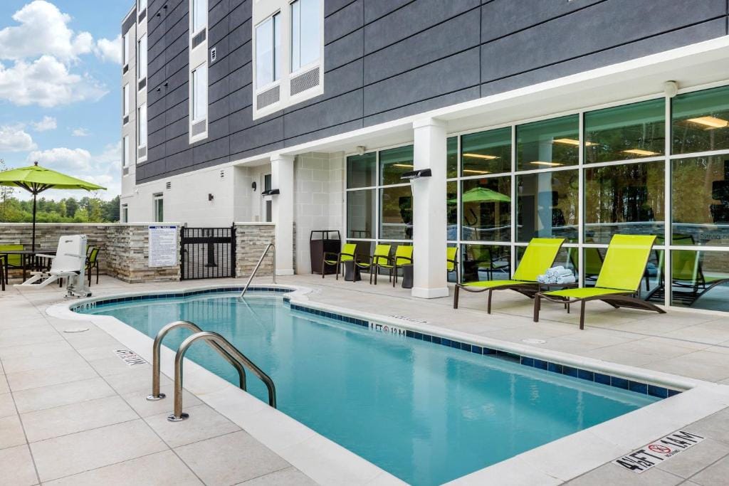 SpringHill Suites Charlotte Southwest — 4