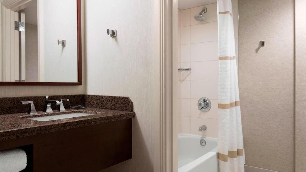 Cleveland Marriott Downtown at Key Tower — 2