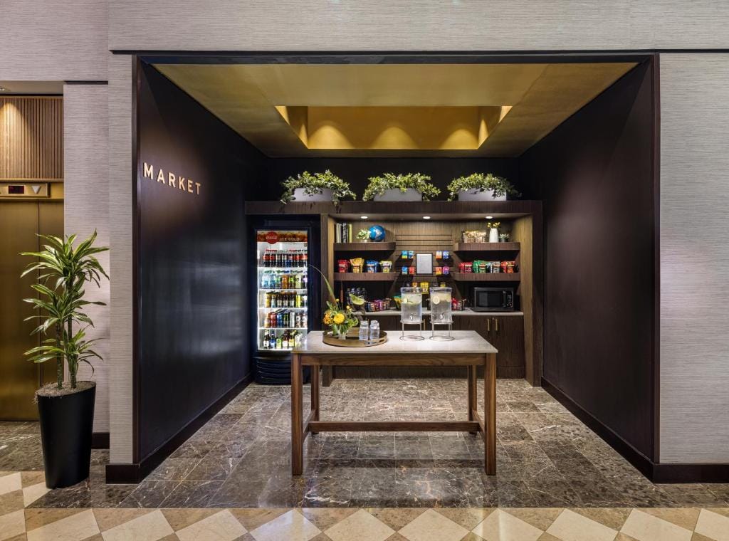 Crowne Plaza Cleveland at Playhouse Square by IHG — 5