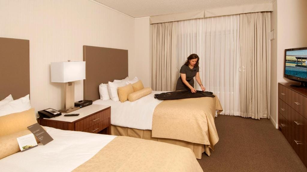InterContinental Suites Hotel Cleveland by IHG — 2