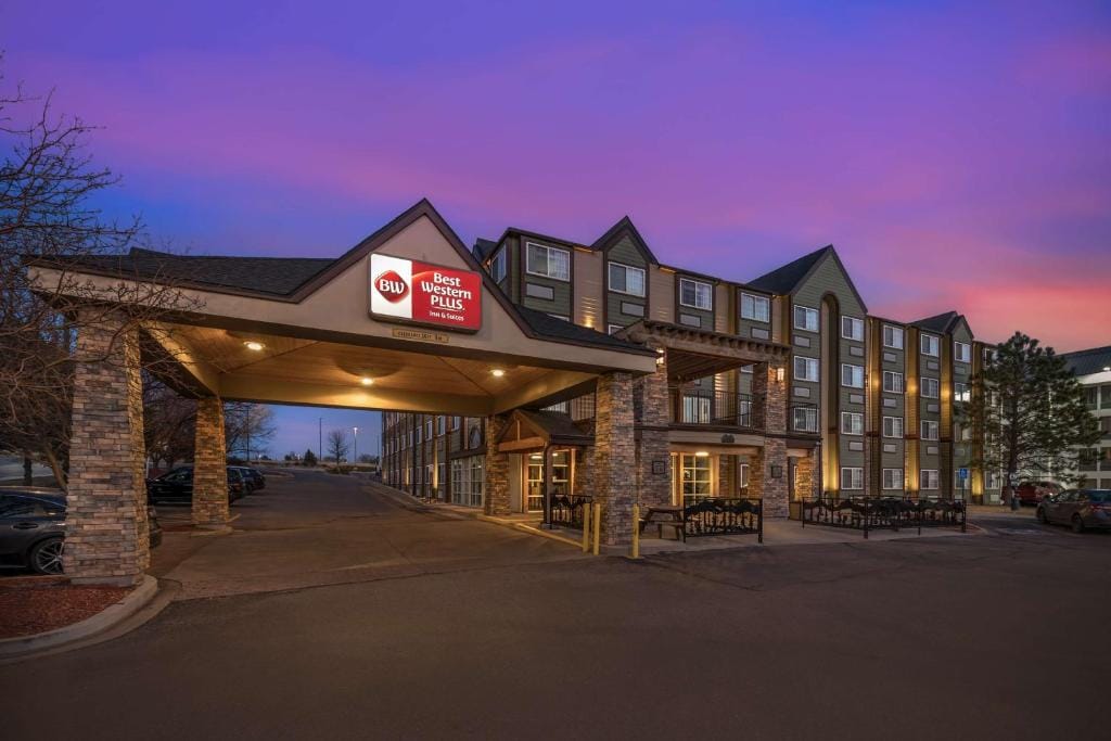Best Western Plus Peak Vista Inn & Suites — 1