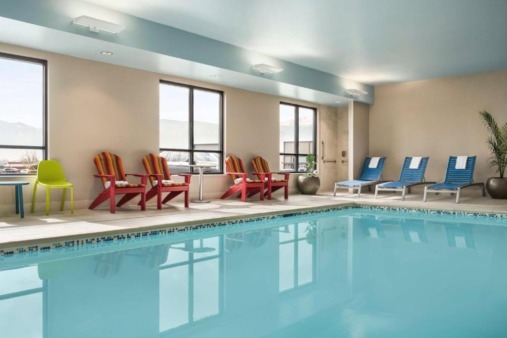 Home2 Suites By Hilton Colorado Springs I-25 Central — 4