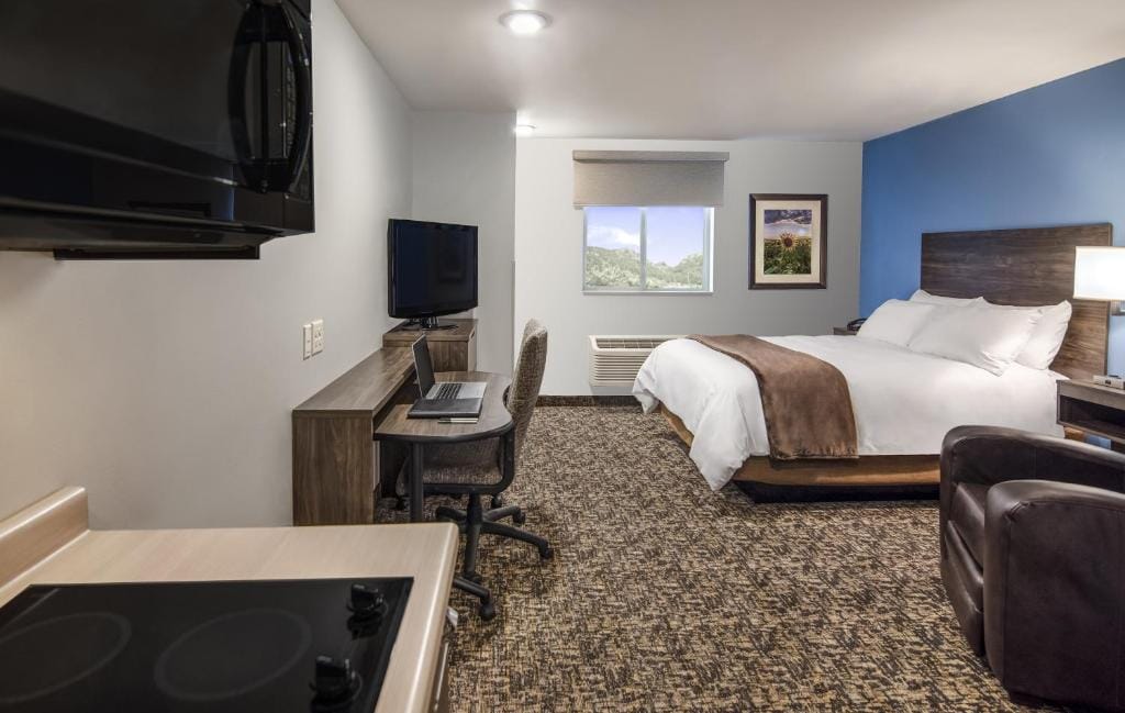 My Place Hotel-Colorado Springs,CO — 5