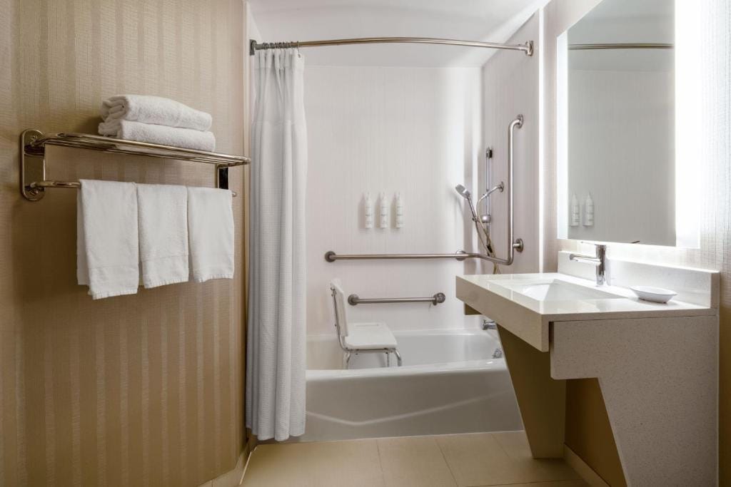 SpringHill Suites by Marriott Colorado Springs South — 3