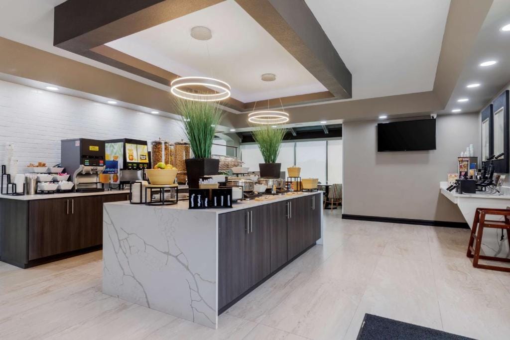 Best Western Corpus Christi Airport Hotel — 5