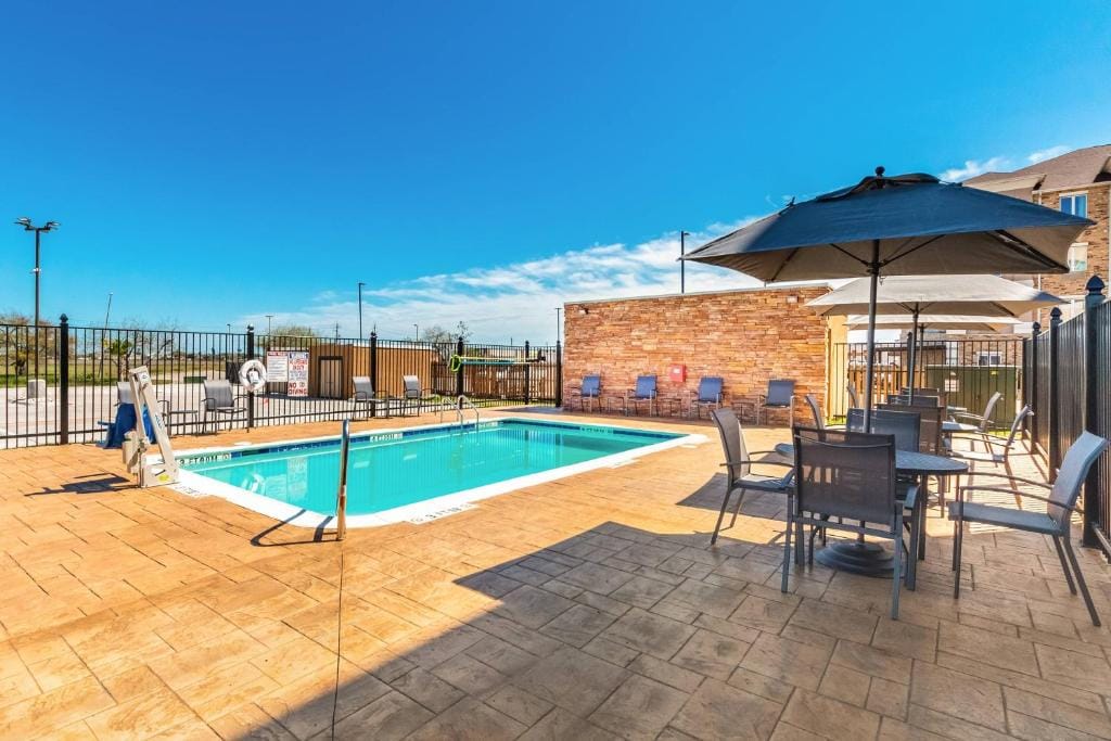 Fairfield Inn & Suites by Marriott Corpus Christi Central — 4