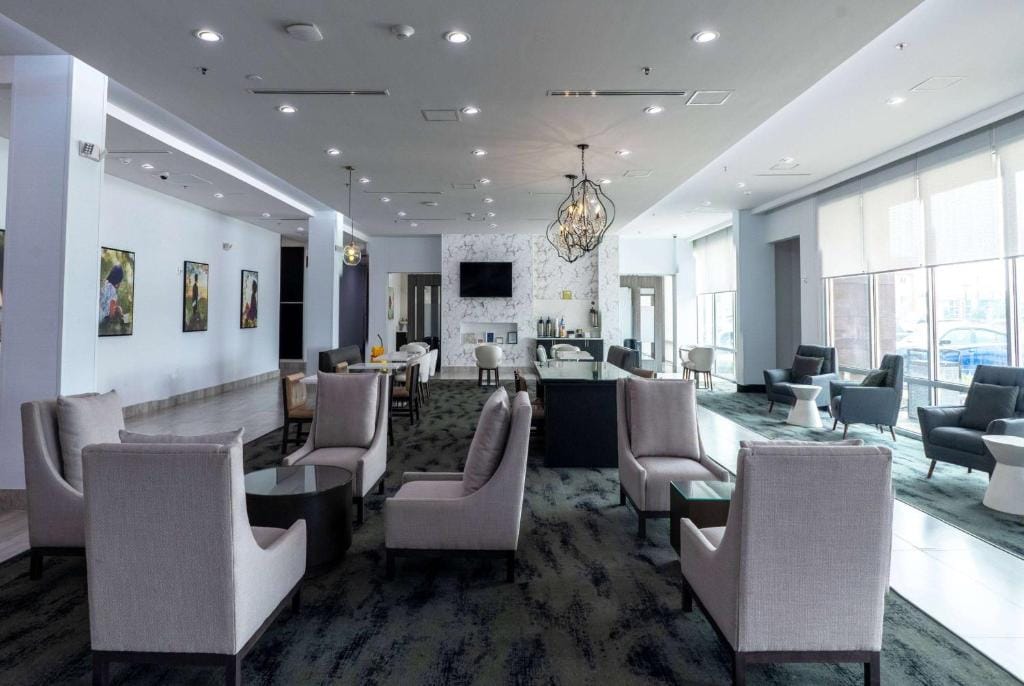 La Quinta Inn & Suites by Wyndham Corpus Christi Southeast — 4