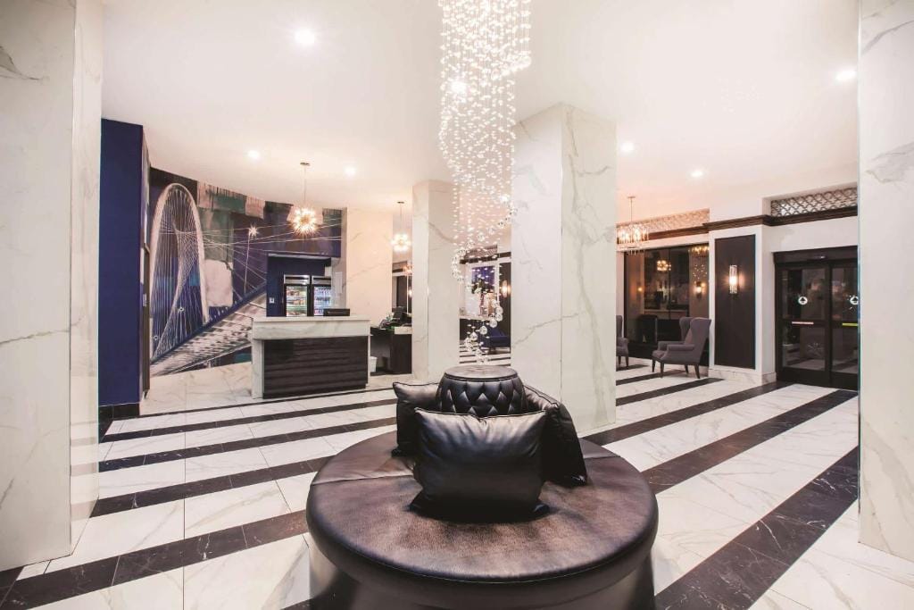 Holiday Inn Express - Dallas Downtown by IHG — 4