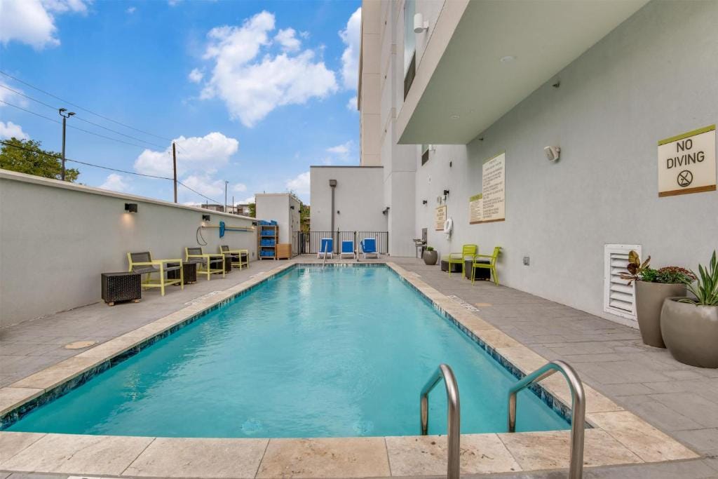 Home2 Suites By Hilton Dallas Medical District Lovefield, Tx — 4