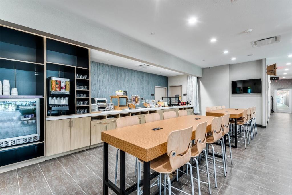 Home2 Suites By Hilton Dallas Medical District Lovefield, Tx — 5