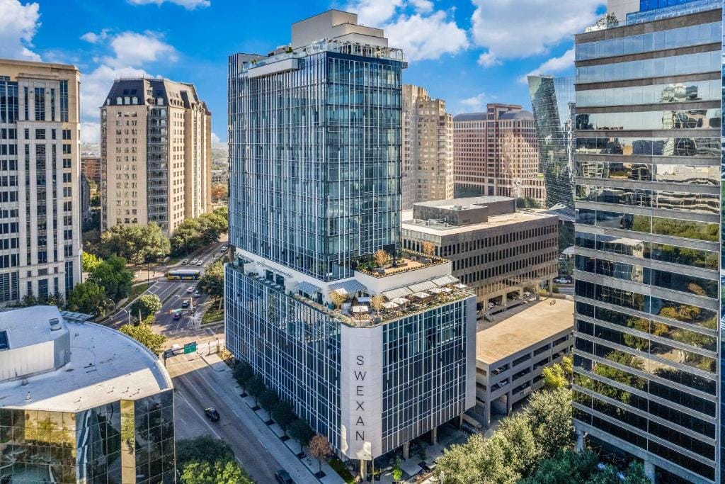 Hôtel Swexan — 5