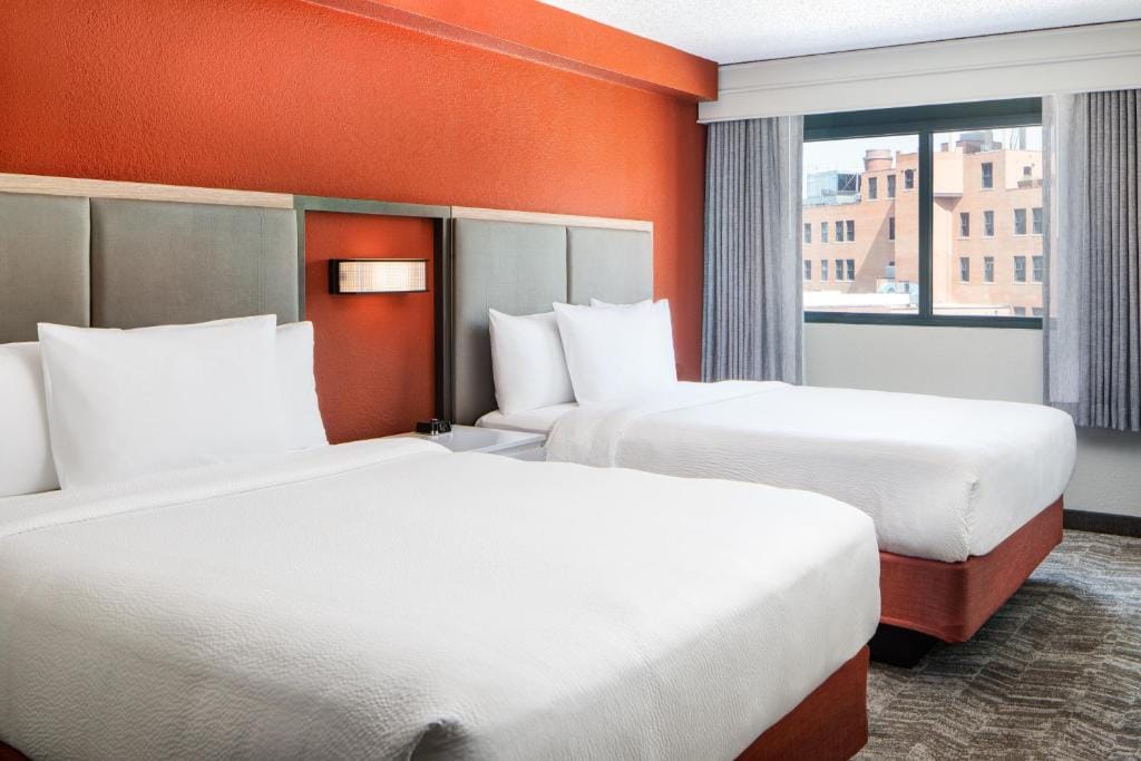 SpringHill Suites by Marriott Dallas Downtown / West End — 4