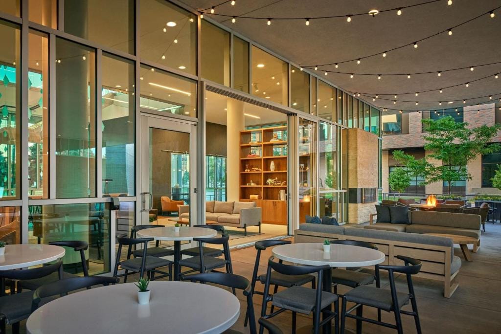 SpringHill Suites by Marriott Denver Downtown — 4