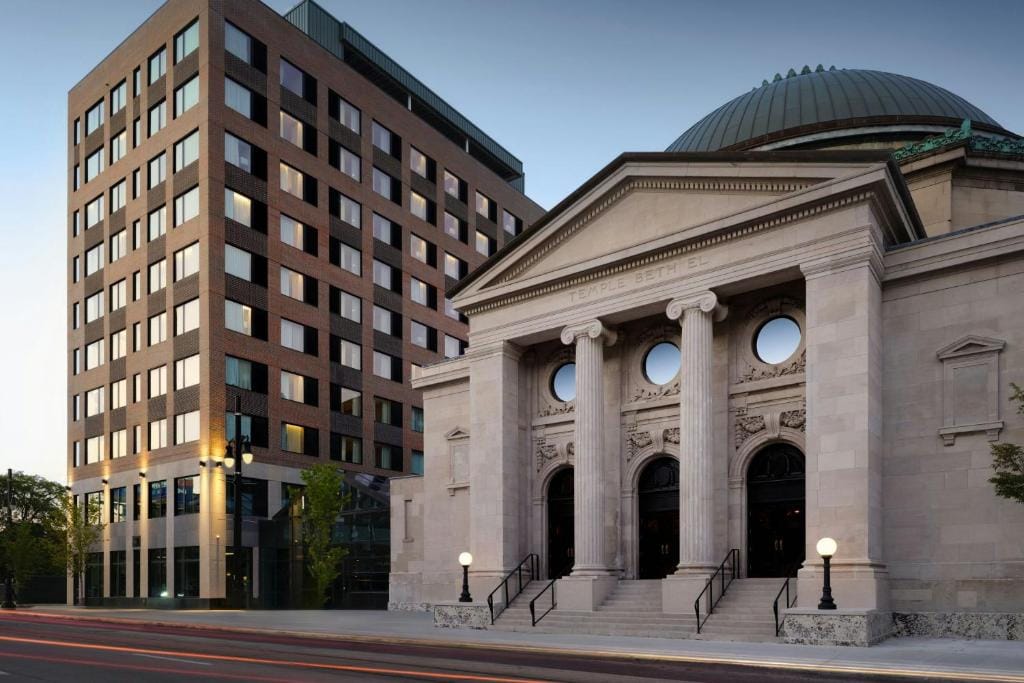 AC Hotel Detroit at the Bonstelle — 5
