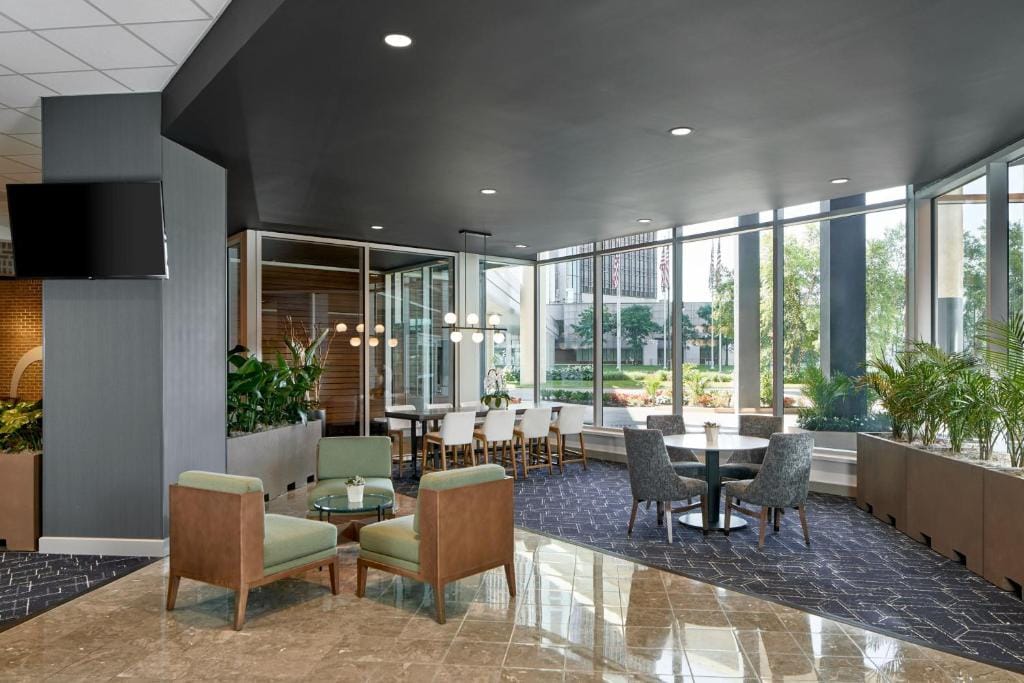 Courtyard by Marriott Detroit Downtown — 4