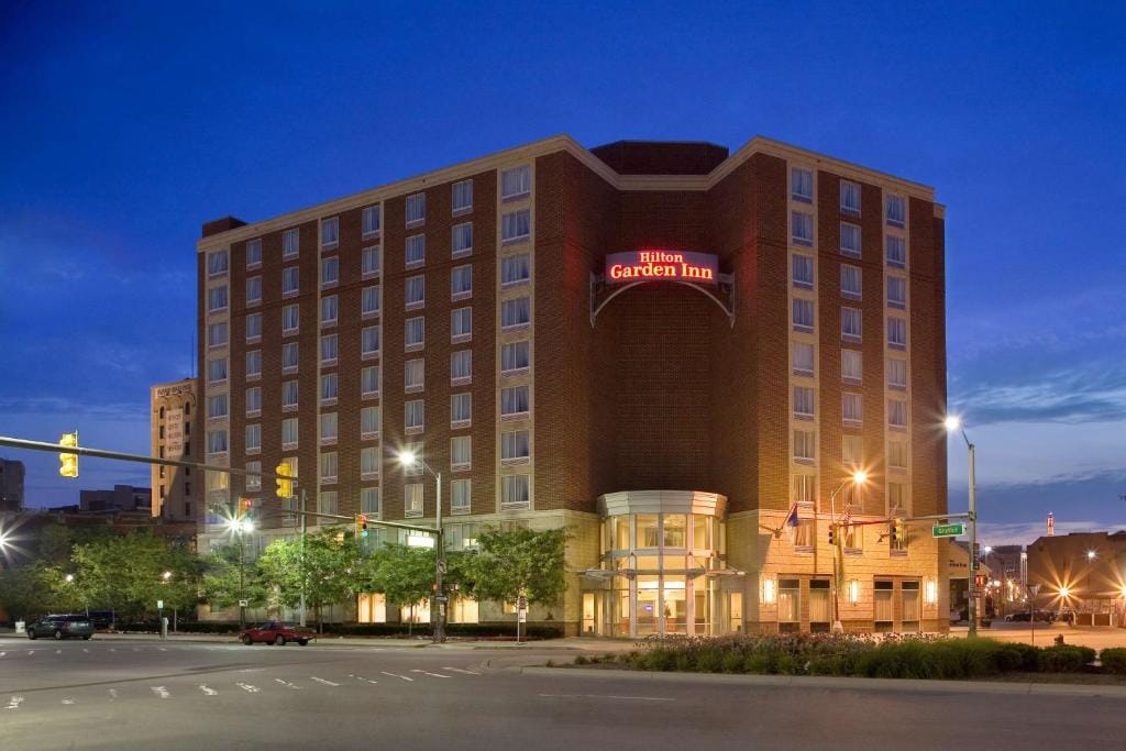 Hilton Garden Inn Detroit Downtown — 1