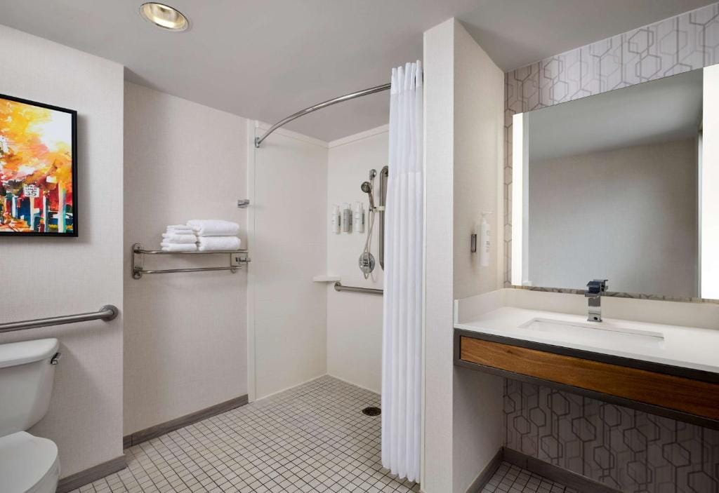 Hilton Garden Inn Detroit Downtown — 3