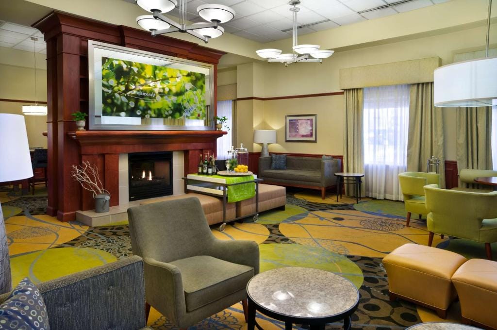 Hilton Garden Inn Detroit Downtown — 5