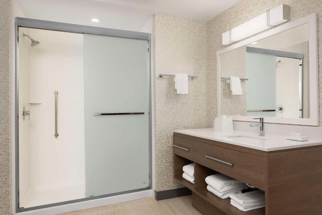 Home2 Suites By Hilton Durham University Medical Center — 3