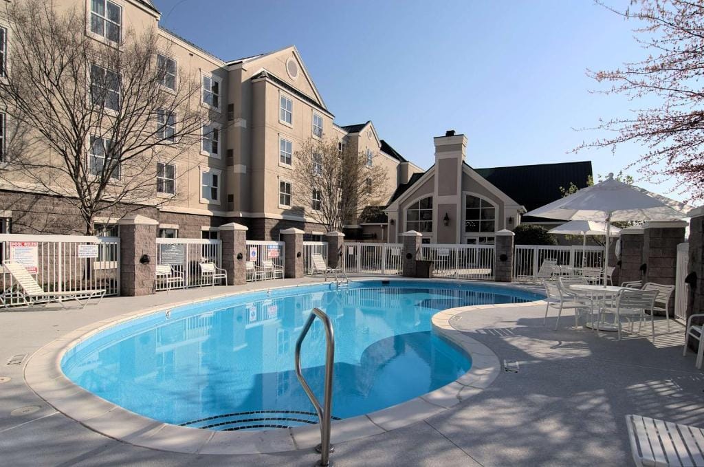 Homewood Suites Durham-Chapel Hill I-40 — 4