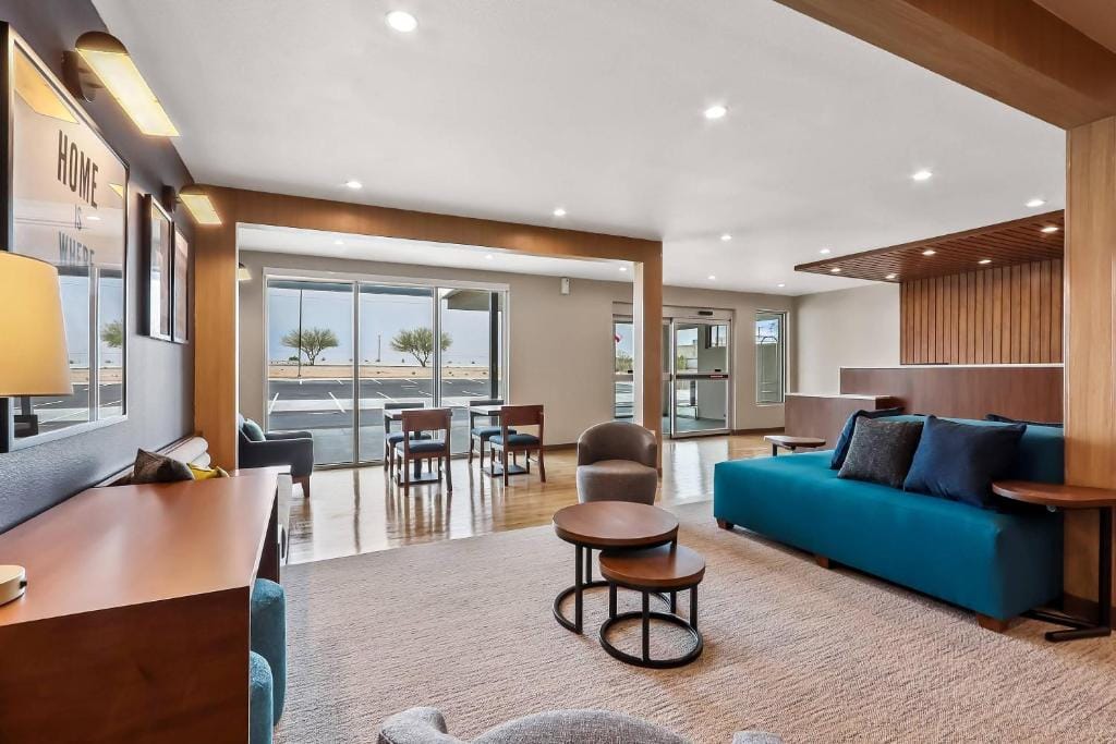 Everhome Suites El Paso Airport near Fort Bliss by Choice Hotels — 5