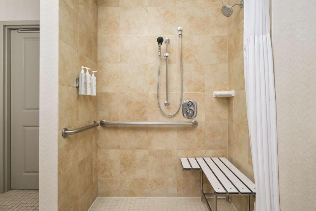 Hilton Garden Inn El Paso Airport — 3