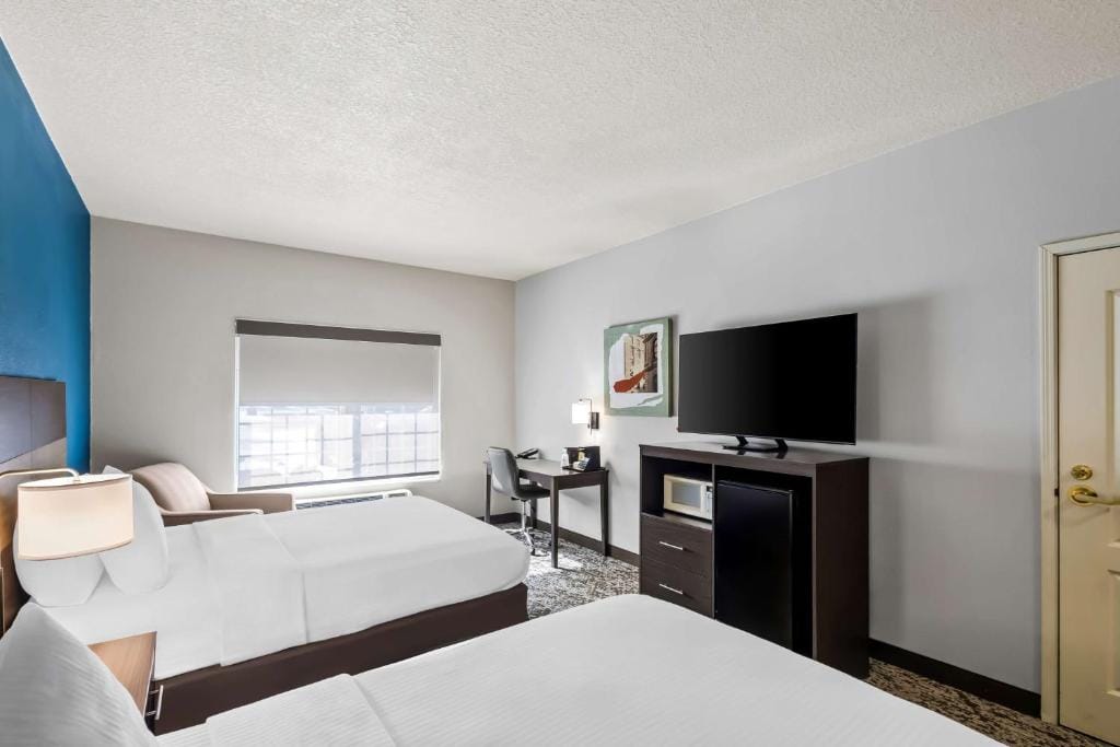 Best Western Fort Wayne Inn & Suites North — 5