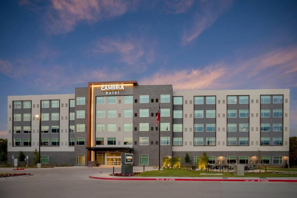 Cambria Hotel Fort Worth - Medical Center — 1