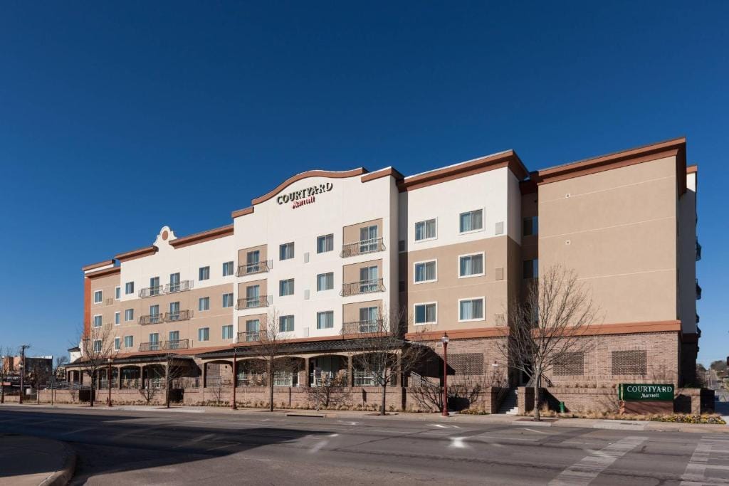 Courtyard by Marriott Fort Worth Historic Stockyards — 2